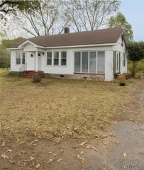 735 3RD NW, Aliceville, AL 35442
