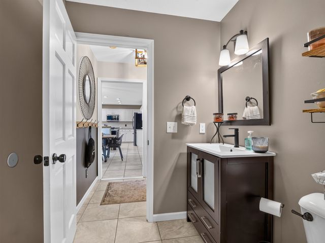 1029 Island Brooks Lane, Fort Wayne, IN 46845