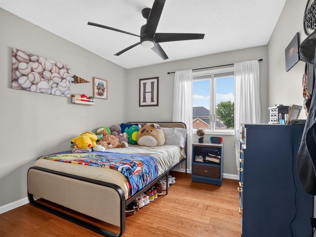 1029 Island Brooks Lane, Fort Wayne, IN 46845
