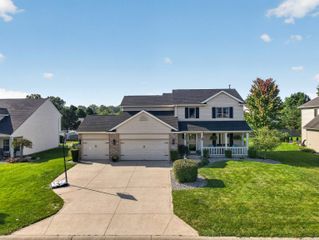 1029 Island Brooks Lane, Fort Wayne, IN 46845