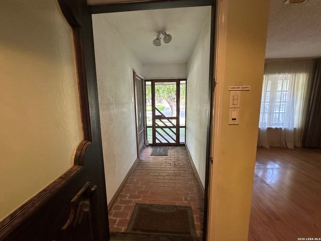 3007 Samar Dr, San Antonio, TX 78217