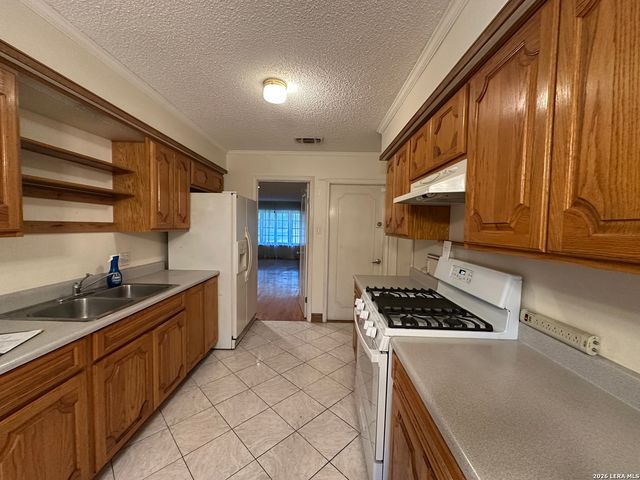 3007 Samar Dr, San Antonio, TX 78217