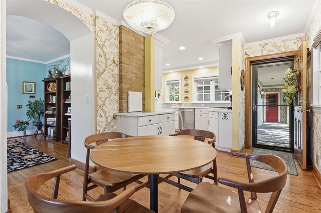 210 Fairport Road, Pittsford, NY 14445