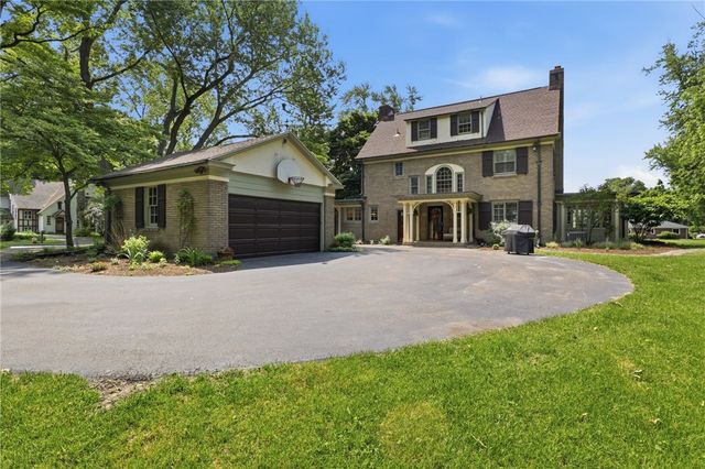 210 Fairport Road, Pittsford, NY 14445