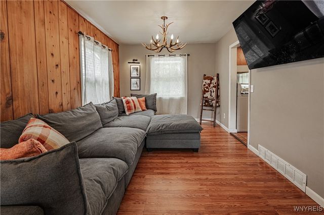 7172 Rochester Road, Lockport Town, NY 14094