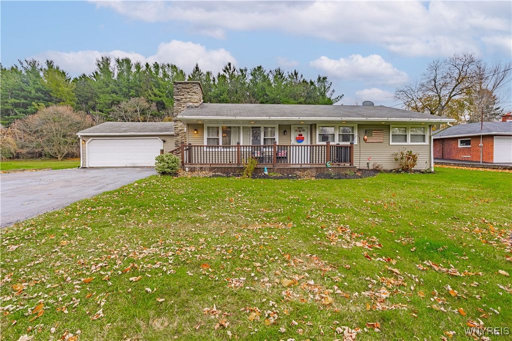 7172 Rochester Road, Lockport Town, NY 14094