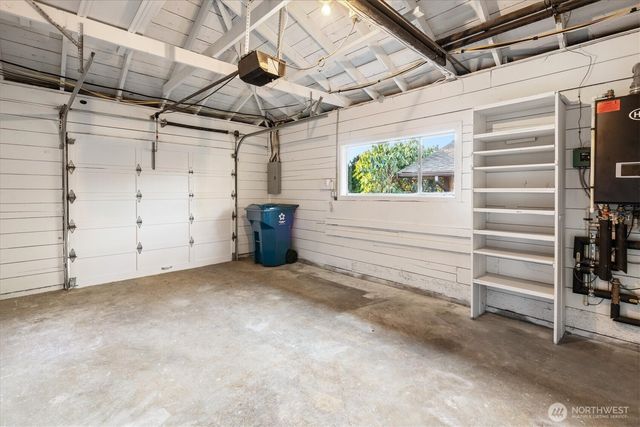 8611 Holly Lane, Edmonds, WA 98026