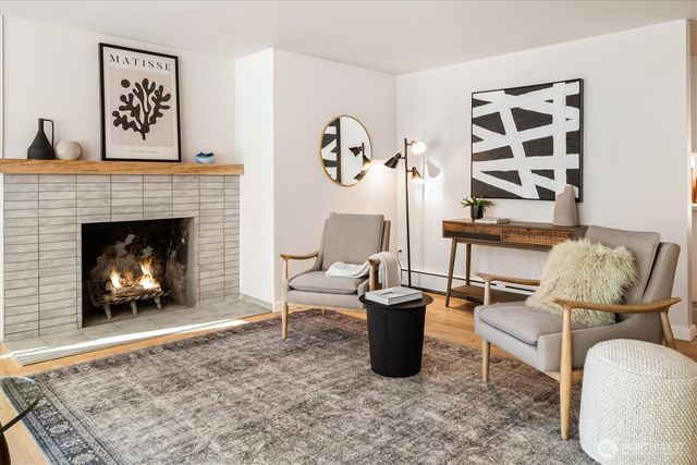 8611 Holly Lane, Edmonds, WA 98026