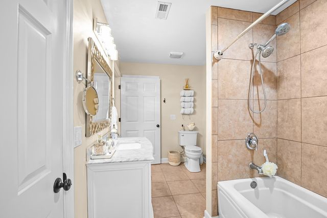 602 Sea Vista Ln., North Myrtle Beach, SC 29582