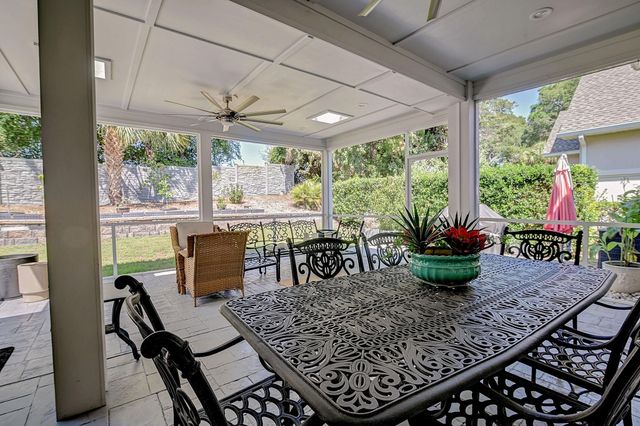 602 Sea Vista Ln., North Myrtle Beach, SC 29582
