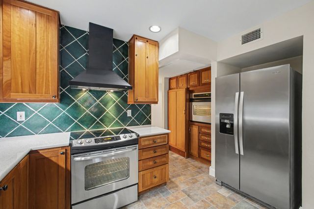 2920 Shady Lake Circle, Carrollton, TX 75006