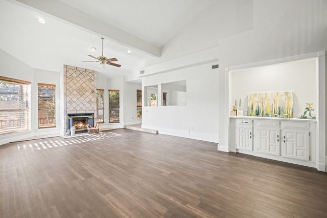 2920 Shady Lake Circle, Carrollton, TX 75006