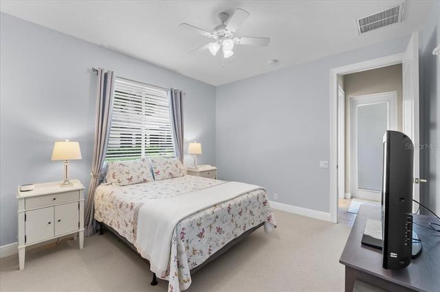 9516 WATERFORD OAKS BOULEVARD, Winter Haven, FL 33884