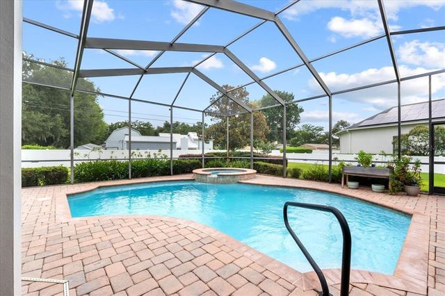 9516 WATERFORD OAKS BOULEVARD, Winter Haven, FL 33884
