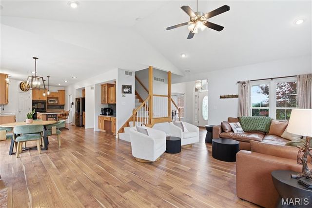 9 Buelah Drive, Troy, MO 63379
