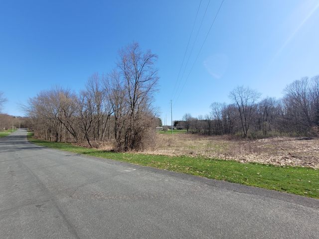 7406 Stoney Creek Drive, Augusta, MI 49012