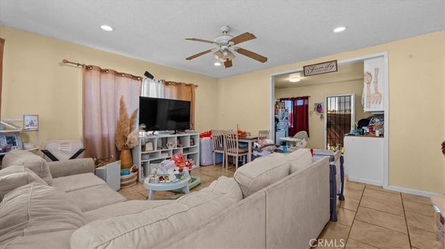 10718 Owens Way, El Monte, CA 91733