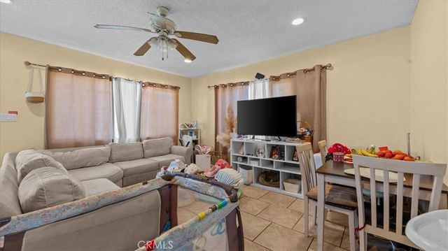 10718 Owens Way, El Monte, CA 91733