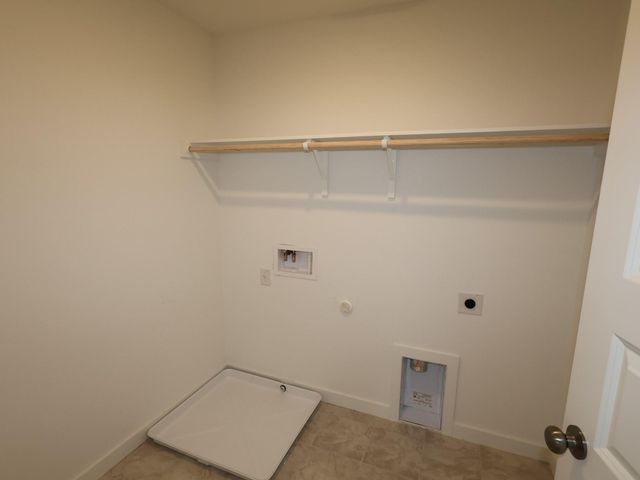 501 Bishop Wood RD, Dripping Springs, TX 78620