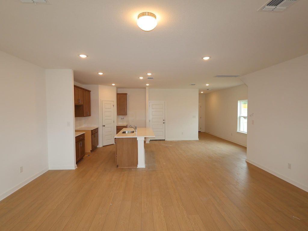 501 Bishop Wood RD, Dripping Springs, TX 78620