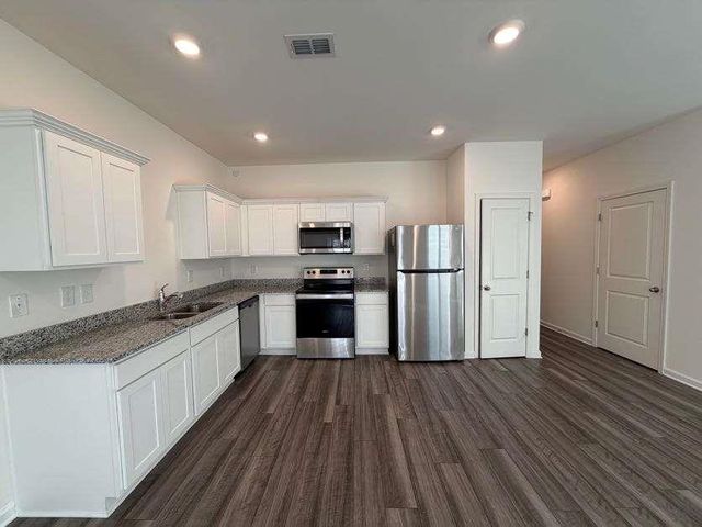 3520 Condor Court, Atlanta, GA 30331