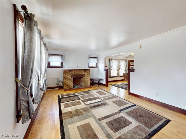 5406-5408 Merkle Avenue, Parma, OH 44129