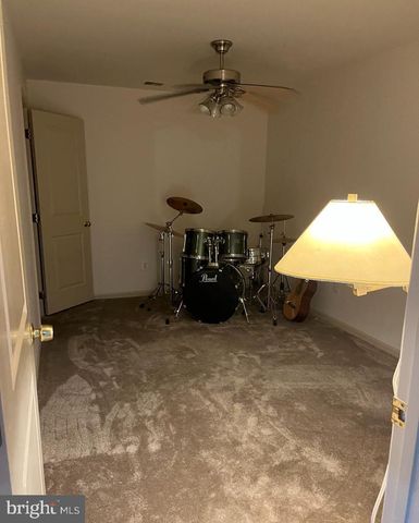 9163 STONE GARDEN, Lorton, VA 22079