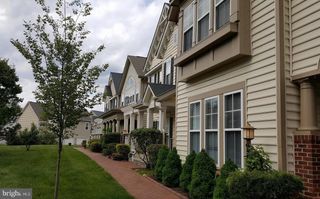 9163 STONE GARDEN, Lorton, VA 22079