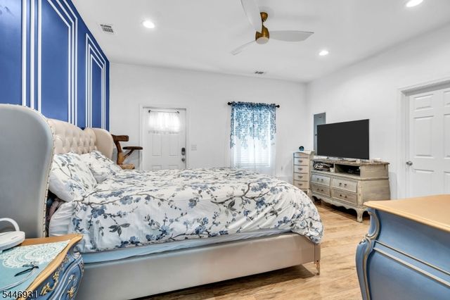 14 Arlington Dr, Howell Twp., NJ 07731