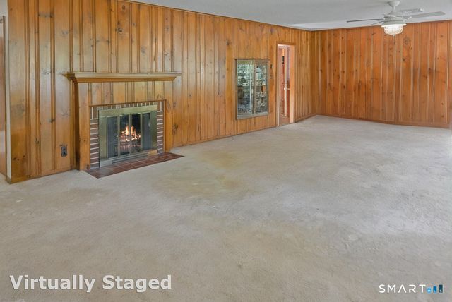 22 Jordan Terrace, Waterford, CT 06385
