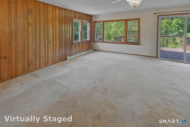 22 Jordan Terrace, Waterford, CT 06385