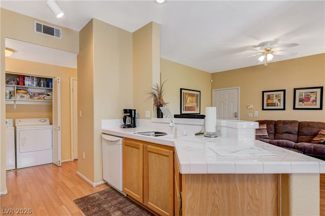 8501 West University Avenue 2102, Las Vegas, NV 89147