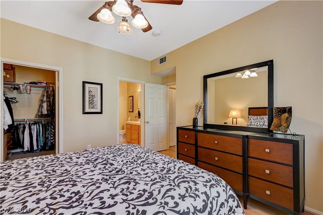 8501 West University Avenue 2102, Las Vegas, NV 89147