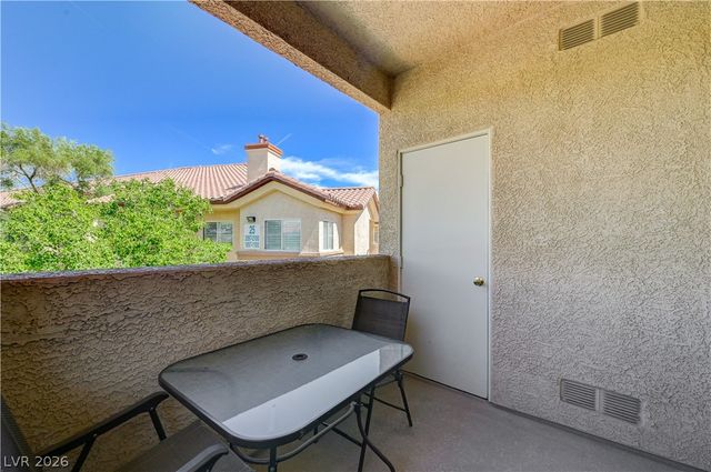 8501 West University Avenue 2102, Las Vegas, NV 89147
