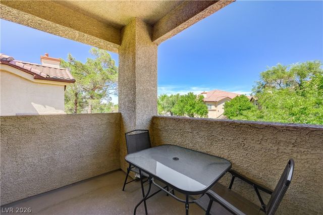 8501 West University Avenue 2102, Las Vegas, NV 89147