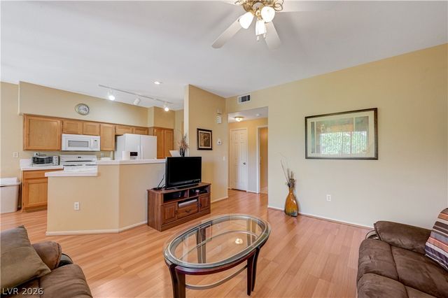 8501 West University Avenue 2102, Las Vegas, NV 89147