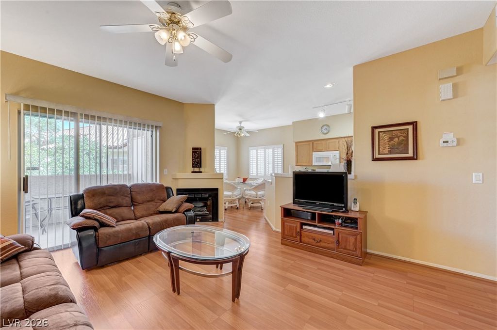 8501 West University Avenue 2102, Las Vegas, NV 89147