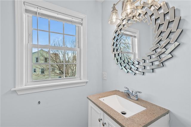 37 Tyndall Avenue, Providence, RI 02908