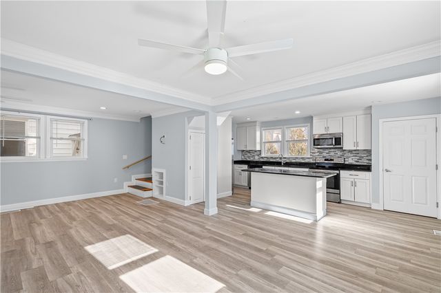 37 Tyndall Avenue, Providence, RI 02908