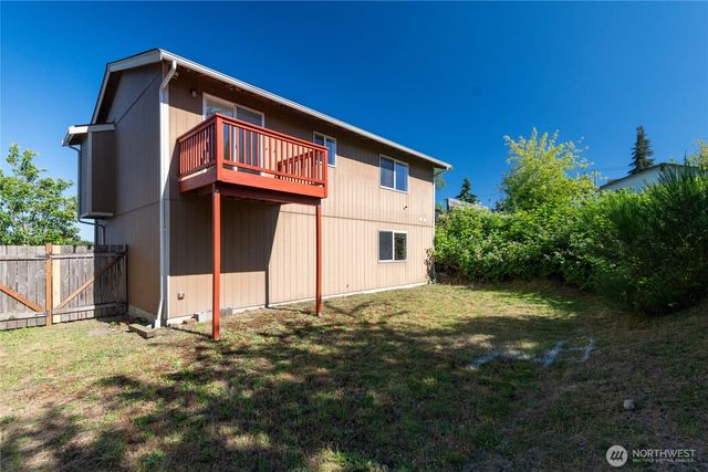1031 E 43rd Street Ct, Tacoma, WA 98404