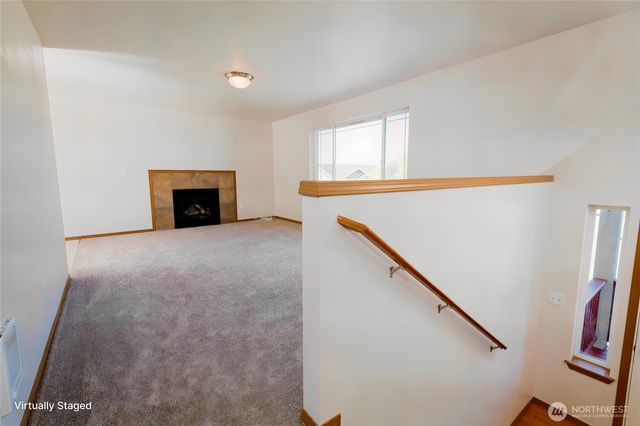 1031 E 43rd Street Ct, Tacoma, WA 98404