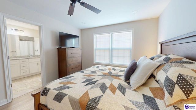 107 Magnolia Court, Vine Grove, KY 40175