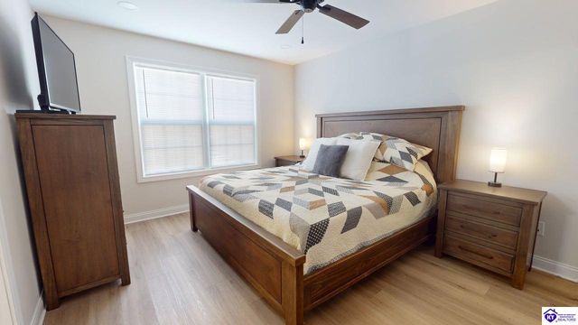 107 Magnolia Court, Vine Grove, KY 40175