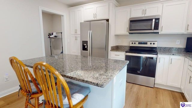 107 Magnolia Court, Vine Grove, KY 40175