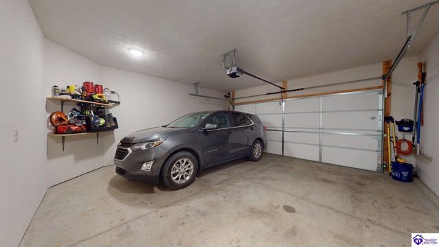 107 Magnolia Court, Vine Grove, KY 40175
