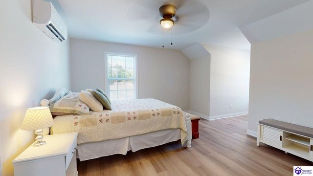 107 Magnolia Court, Vine Grove, KY 40175