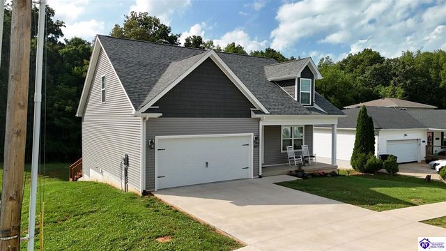 107 Magnolia Court, Vine Grove, KY 40175