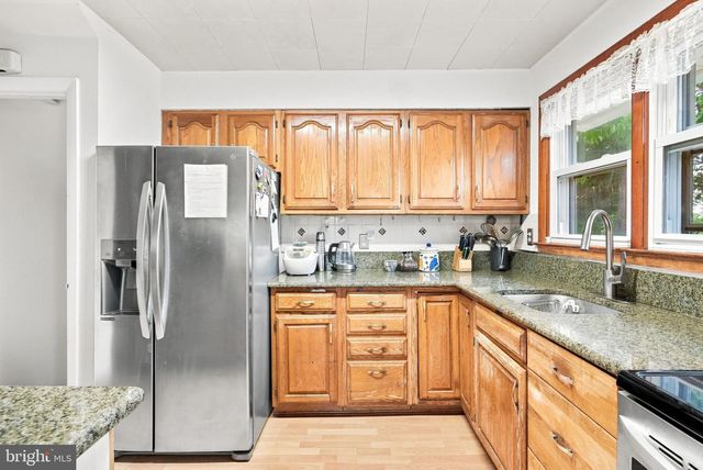 512 FIRETHORN RD, King Of Prussia, PA 19406