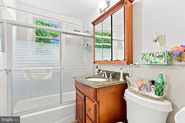 512 FIRETHORN RD, King Of Prussia, PA 19406