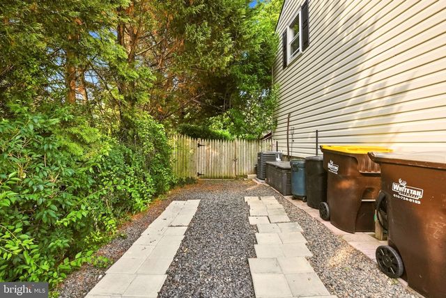 512 FIRETHORN RD, King Of Prussia, PA 19406